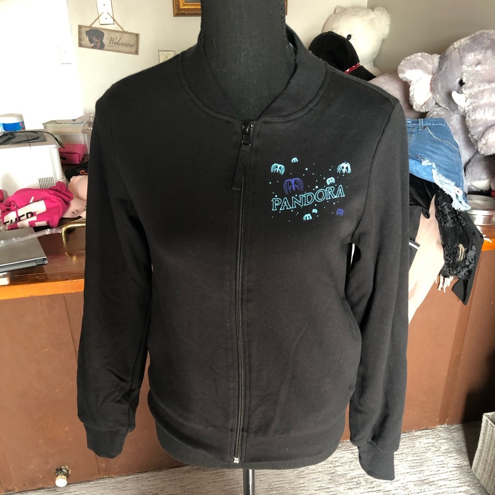 Avatar Zip Up